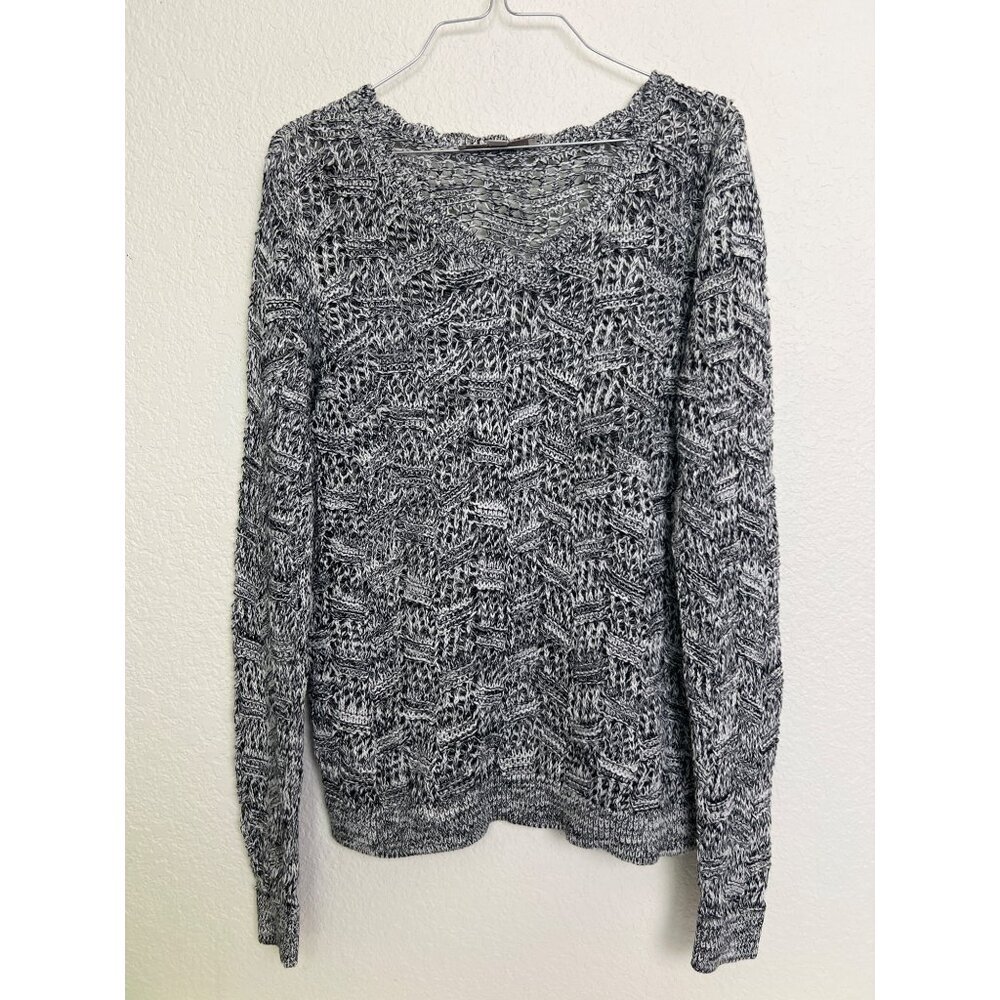 Loft Chunky Knit Sweater V-Neck scalloped trim M